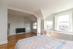 45, Royal Avenue West, Onchan, IM3 1HE