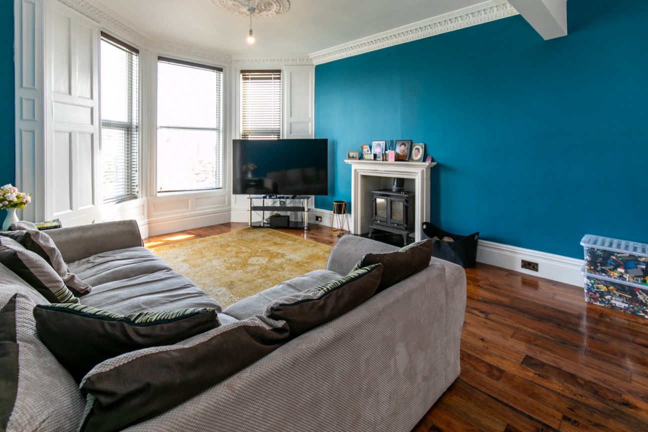 45, Royal Avenue West, Onchan, IM3 1HE