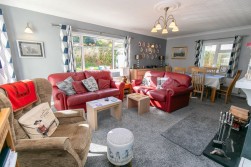 6, Links Close, Peel, Isle of Man, IM5 1DG