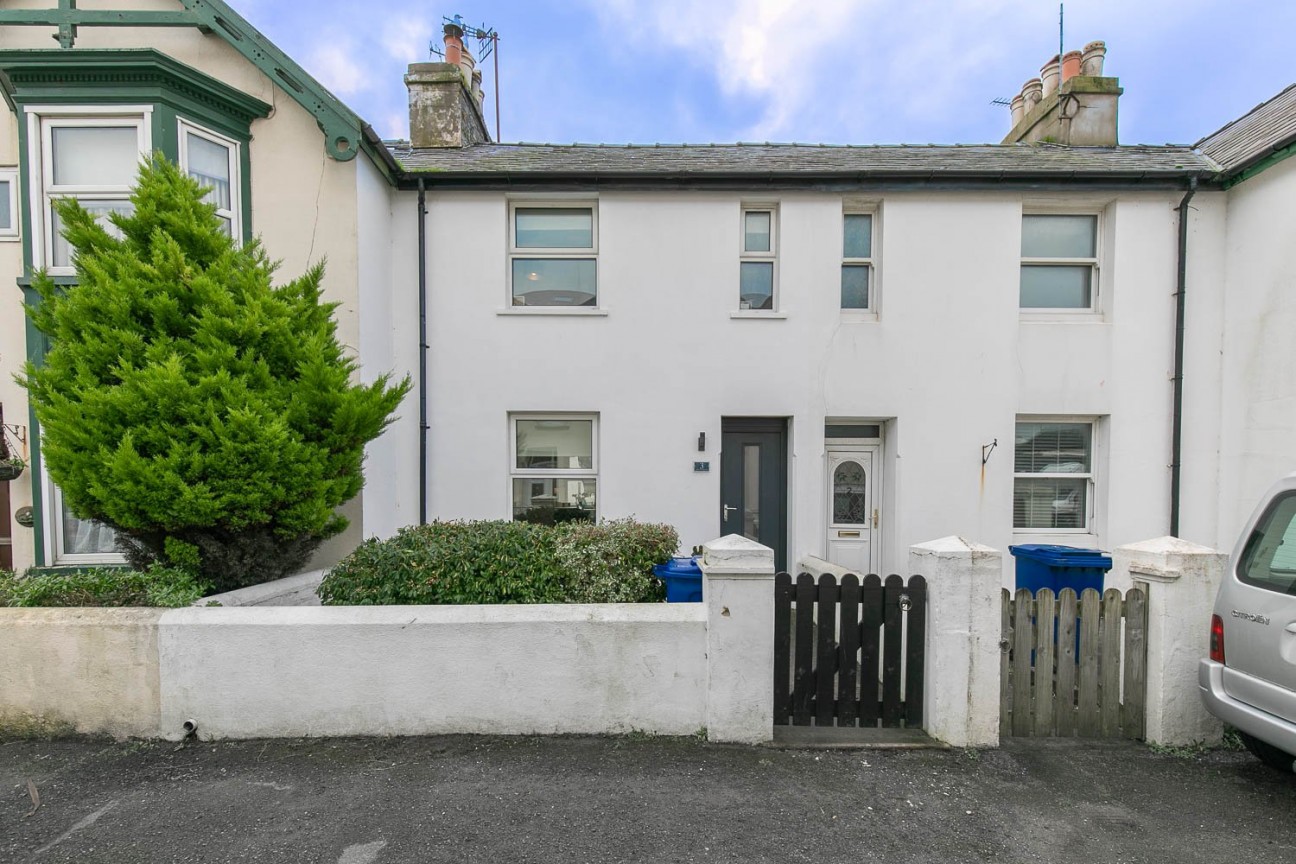 3 Loch Villas, Gibson Street, Isle of Man, IM8 3DR