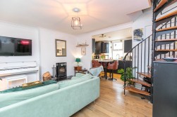 3 Loch Villas, Gibson Street, Isle of Man, IM8 3DR
