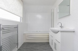25, Copse Hill, Douglas, Isle of Man, IM2 1NE