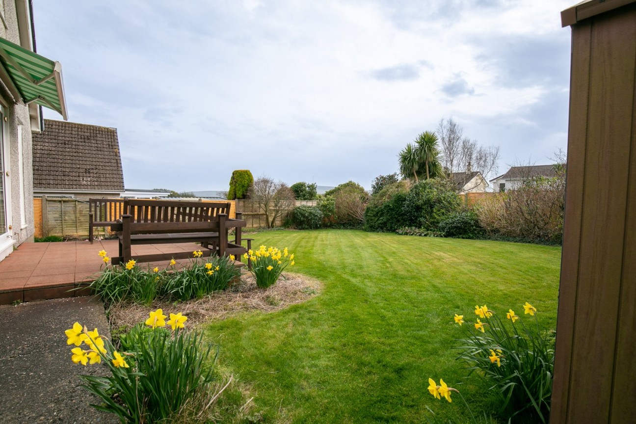 25, Copse Hill, Douglas, Isle of Man, IM2 1NE