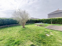30, Wentworth Close, Onchan, IM3 2JT