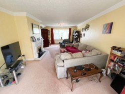 30, Wentworth Close, Onchan, IM3 2JT
