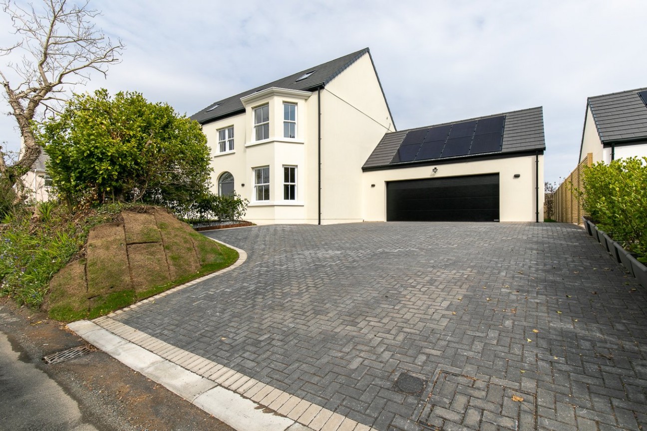 Plot 1, Shee Dy Vea, Ballanard Road, Douglas, Isle of Man, IM2 5PT