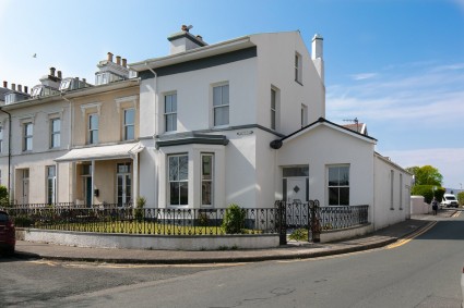 1, Eastfield, Isle of Man, IM1 4AU
