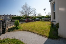 1, Eastfield, Isle of Man, IM1 4AU