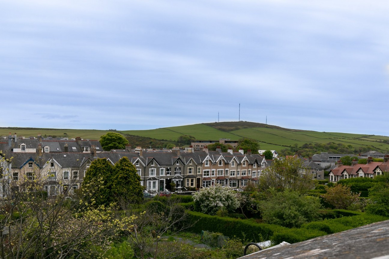 1, Eastfield, Isle of Man, IM1 4AU