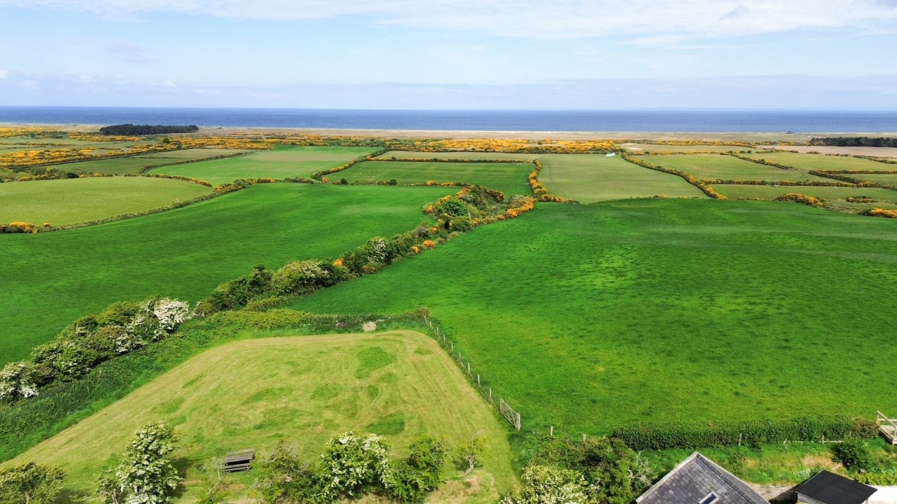 Ballacregga Farm, The Barn, Lhen Road, Bride, IM7 4BF