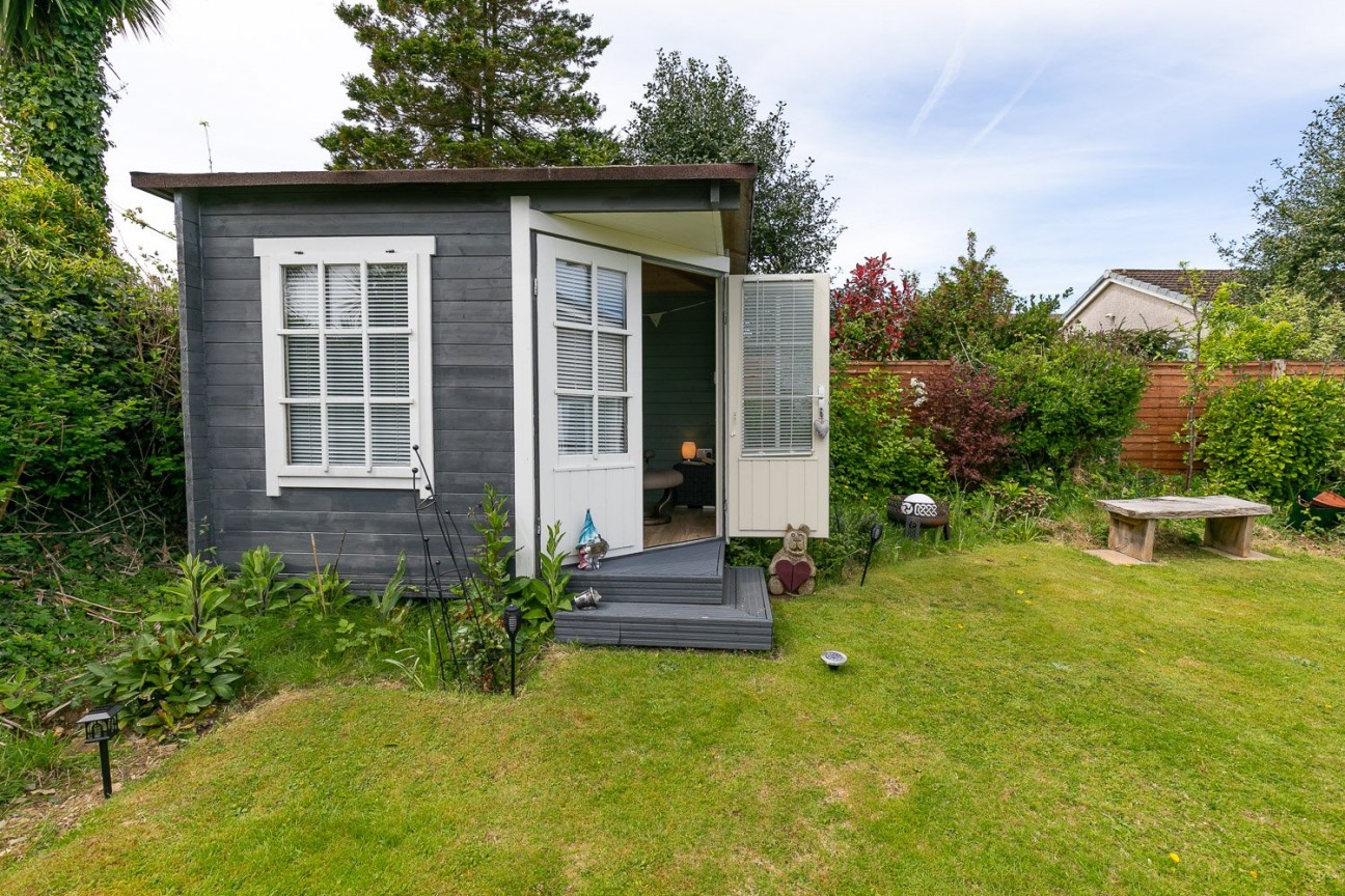 17, Copse Hill, Douglas, IM2 1ND