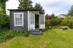 17, Copse Hill, Douglas, IM2 1ND