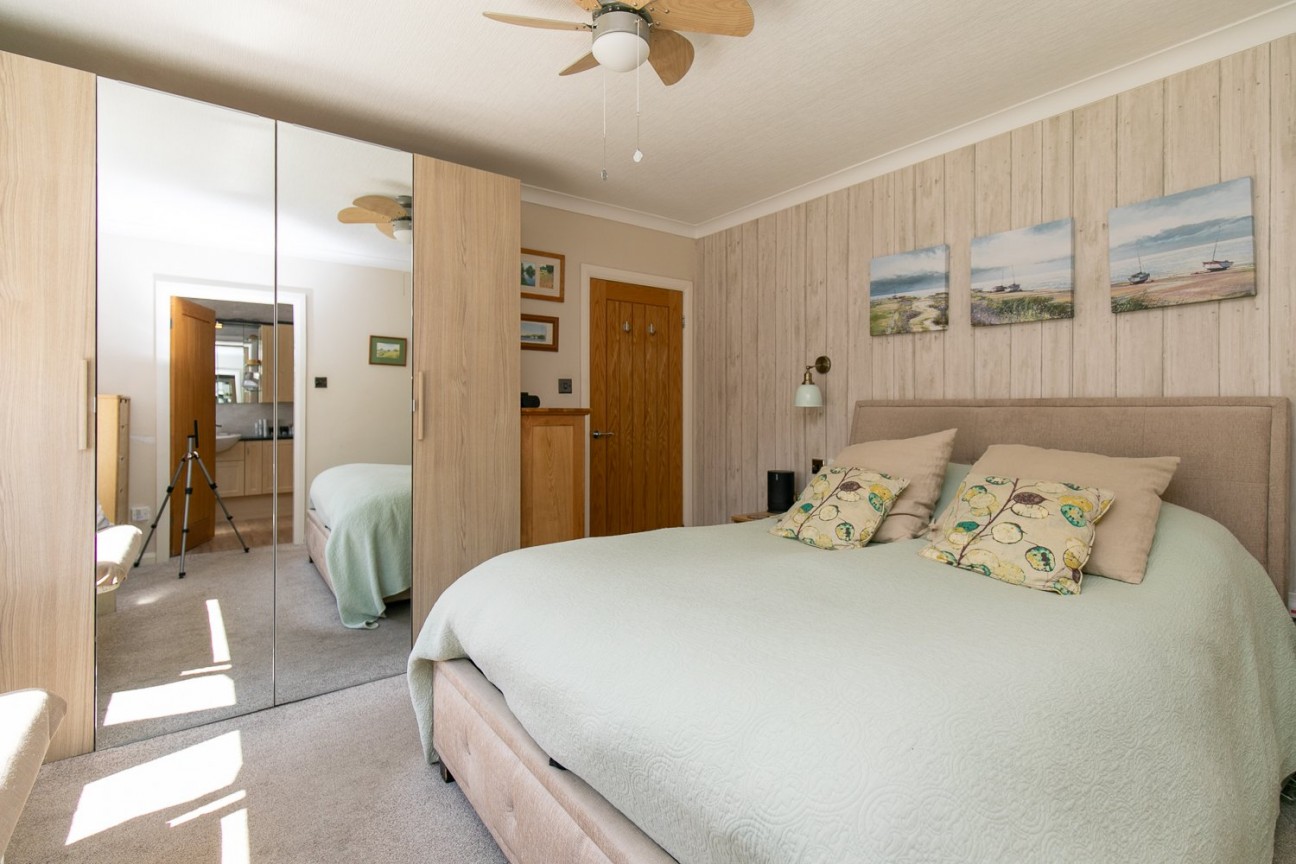 Elgin, Glen Maye Park, Glen Maye, Isle of Man, IM5 3AX