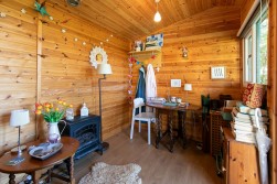 Elgin, Glen Maye Park, Glen Maye, Isle of Man, IM5 3AX