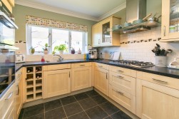 10, Horseshoe Avenue, Douglas, Isle of Man, IM2 1QS