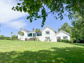 Ballanoa, Andreas Road, Ramsey, IM7 4EE