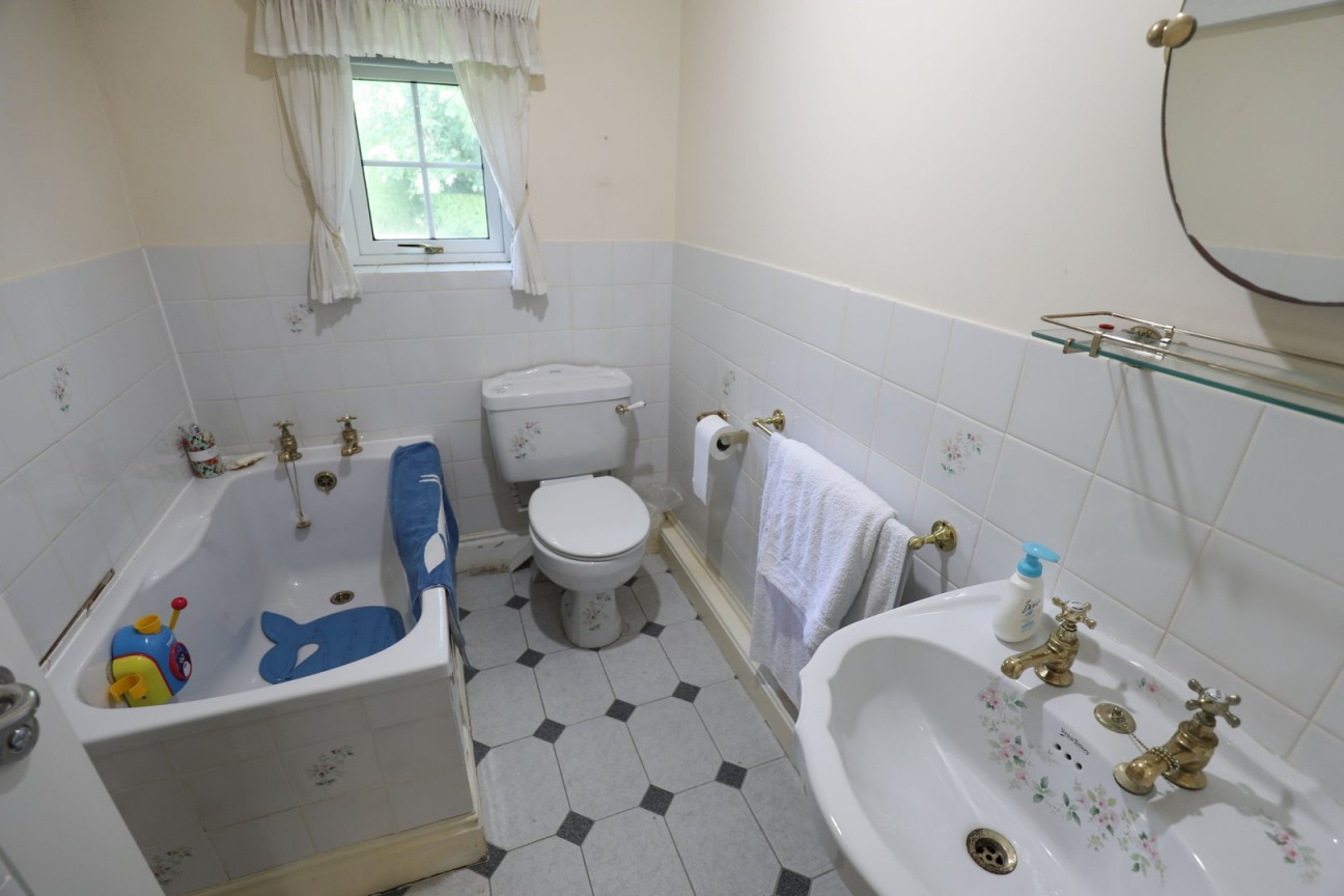 Ballanoa, Andreas Road, Ramsey, IM7 4EE