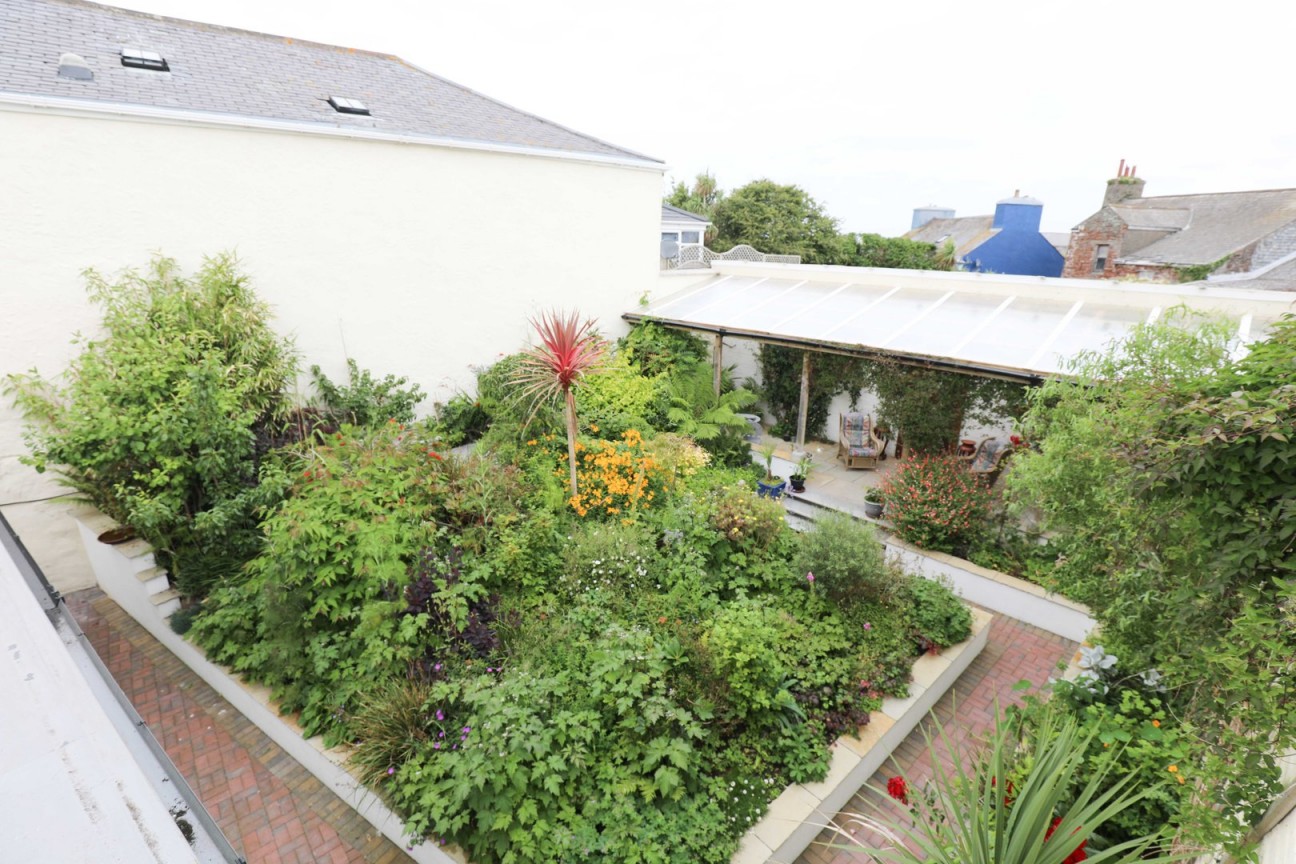 3 + 5, Douglas Street, Peel, Isle of Man, IM5 1BA