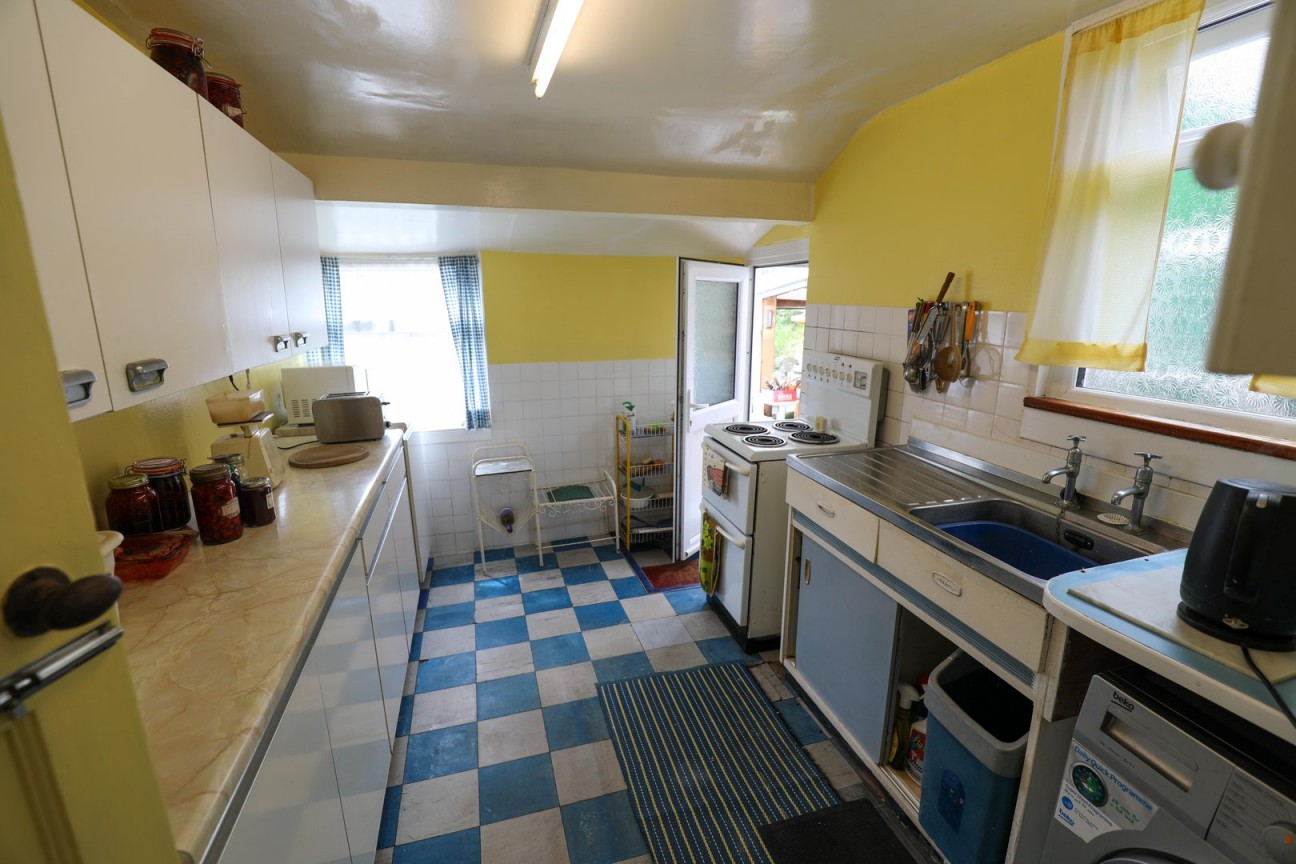 16, St Catherines Drive, Douglas, IM1 4BQ