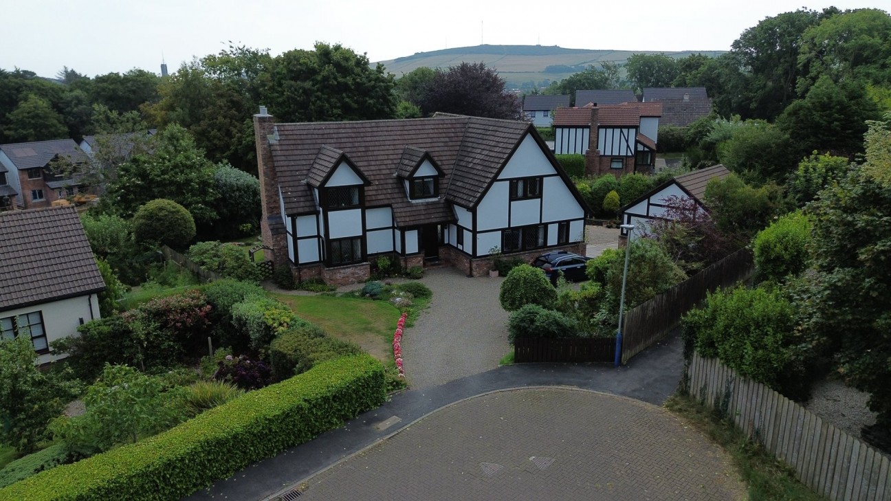 40, Farmhill Park, Douglas, Isle of Man, IM2 2ED