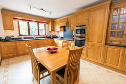 40, Farmhill Park, Douglas, Isle of Man, IM2 2ED