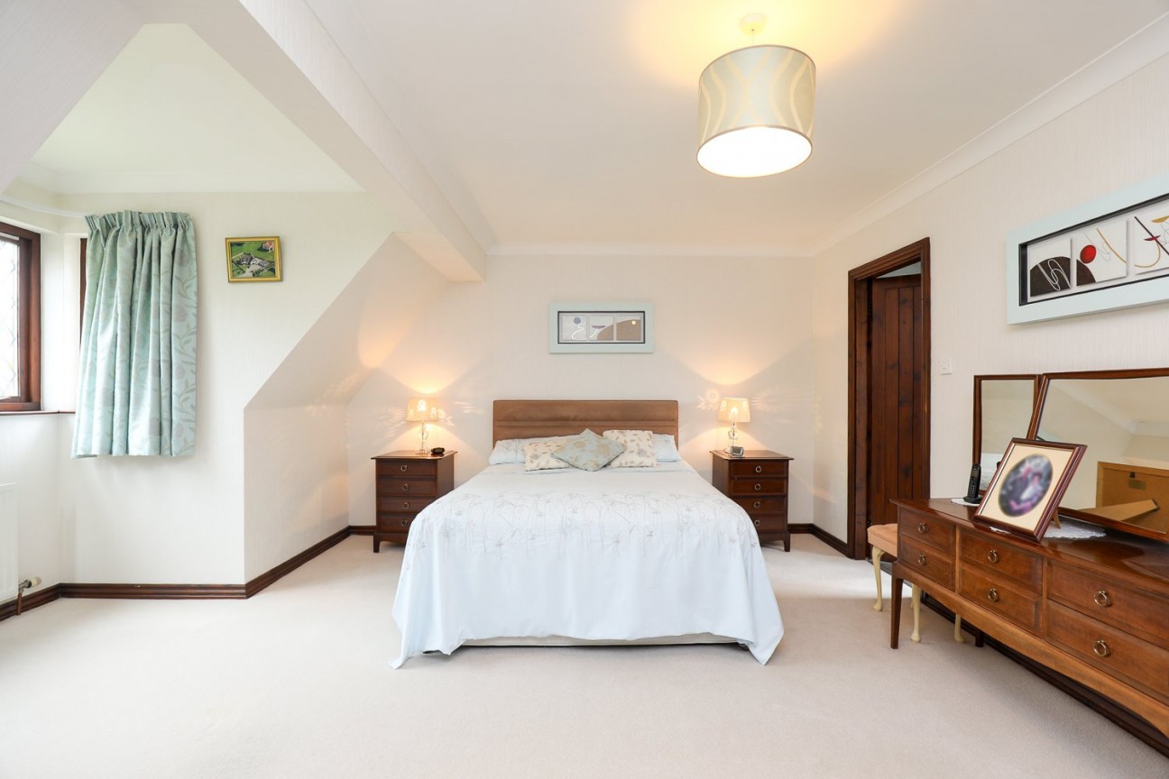 40, Farmhill Park, Douglas, Isle of Man, IM2 2ED