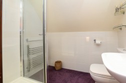 40, Farmhill Park, Douglas, Isle of Man, IM2 2ED