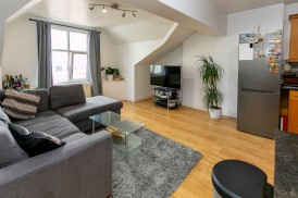 Empress Apartments, Flat 5, 9, Empress Drive, Douglas, IM2 4LQ