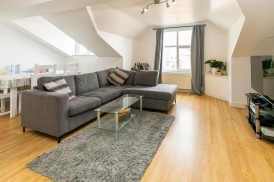 Empress Apartments, Flat 5, 9, Empress Drive, Douglas, IM2 4LQ