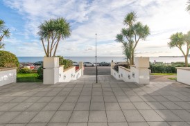 119 Spectrum Apartments, Central Promenade, Douglas, IM2 4JL