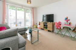 119 Spectrum Apartments, Central Promenade, Douglas, IM2 4JL