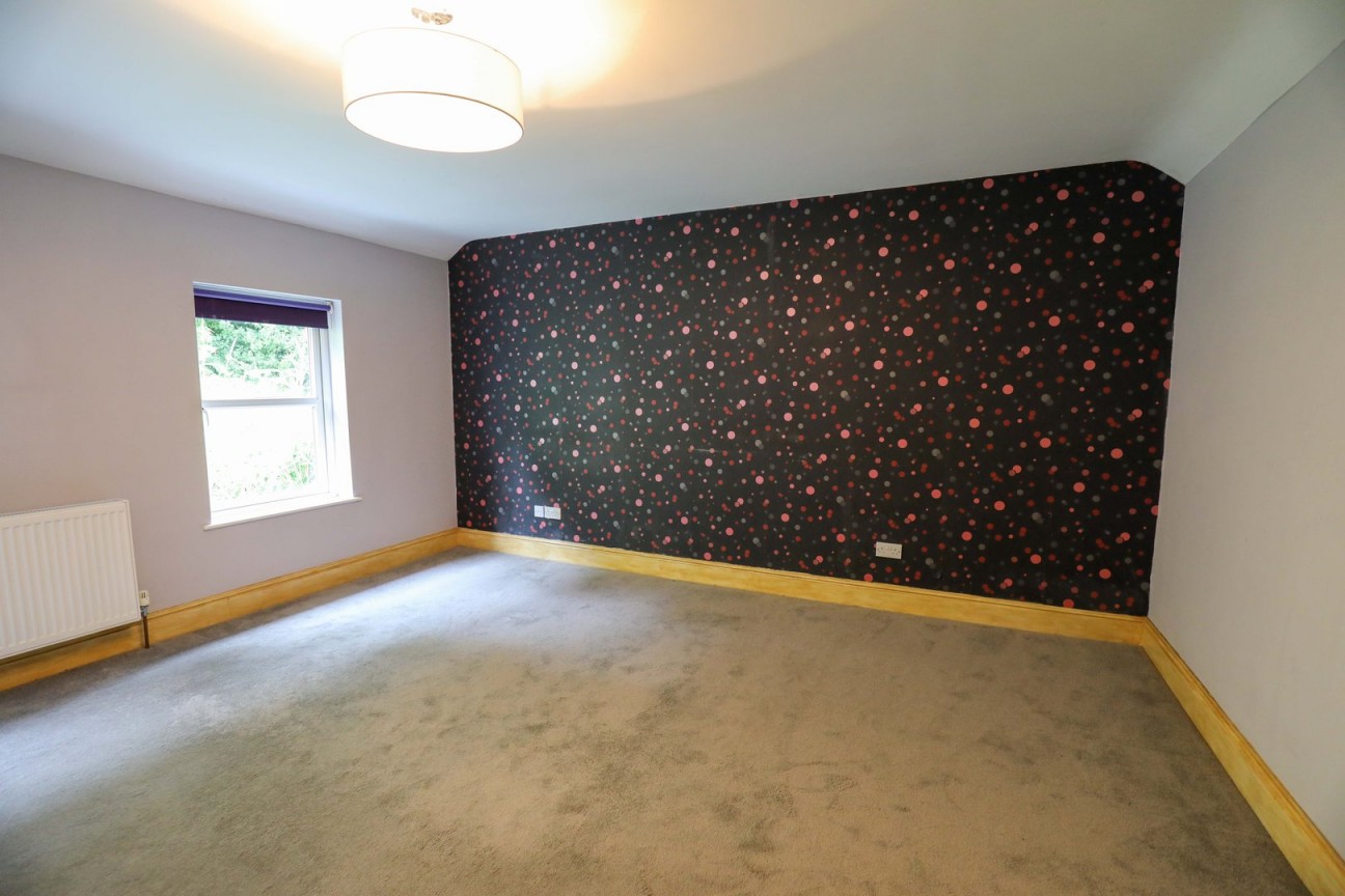 Verndale, Glen Road, Laxey, IM4 7AN