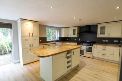 Verndale, Glen Road, Laxey, IM4 7AN