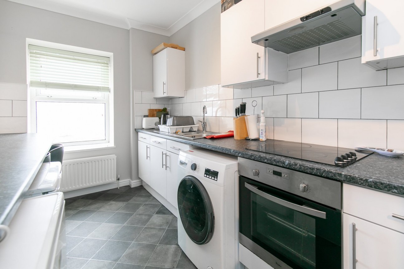 Flat 10, Angel Court, Central Promenade, Isle of Man, IM2 4LN