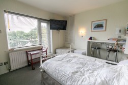 50a, Victoria Road, Douglas, IM2 4HQ