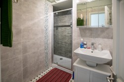 50a, Victoria Road, Douglas, IM2 4HQ