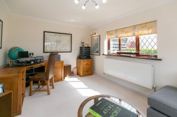 16, Park Close, Glen Vine, Isle of Man, IM4 4HB