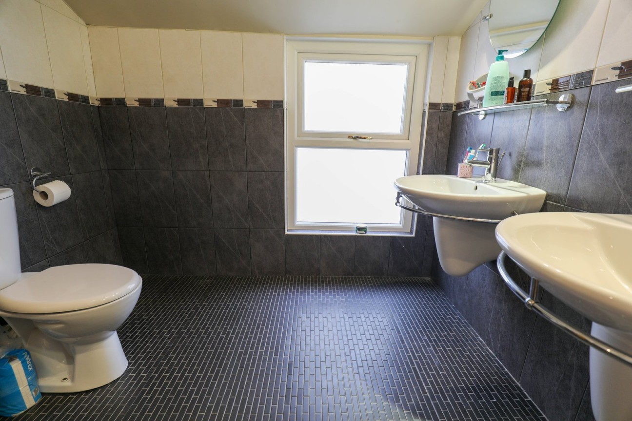 60, Woodbourne Road, Douglas, IM1 3AW