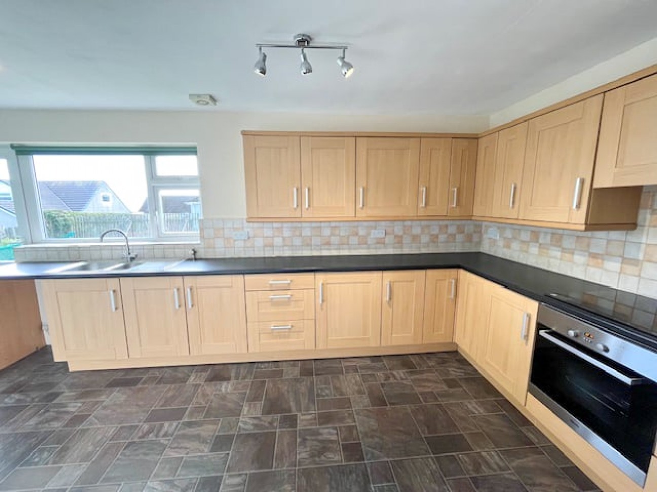 2, Maple Avenue Birch Hill, Birch Hill, Onchan, IM33HP
