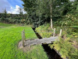 Lifestyle Land, Ballanard Road, Douglas, IM2 5PT