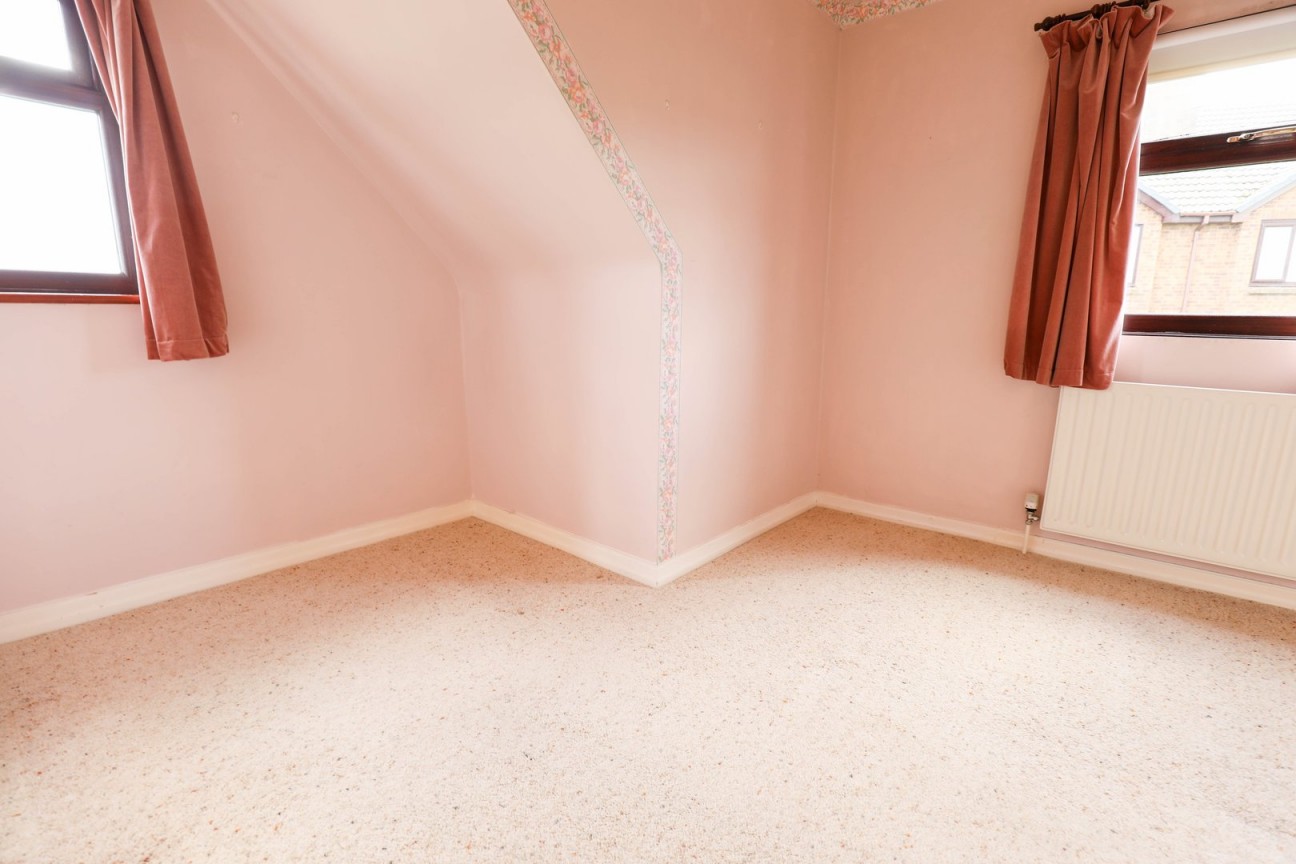 8, Hilltop View, Douglas, IM2 2LA