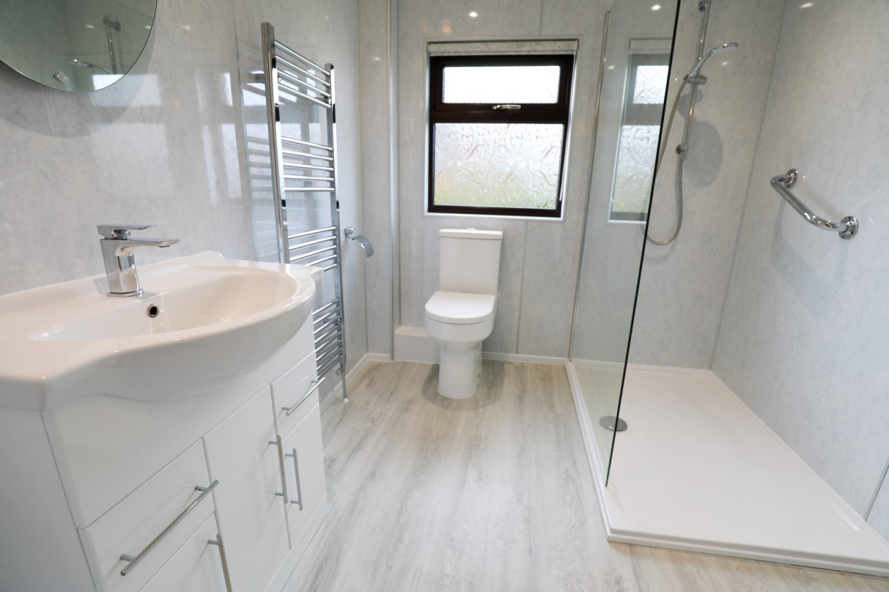 8, Hilltop View, Douglas, IM2 2LA