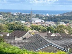8, Hilltop View, Douglas, IM2 2LA