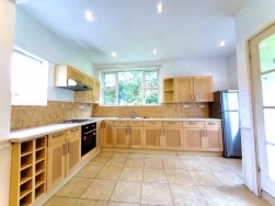 Cherrihurst, Princes Road, Douglas, Isle of Man, IM2 4HY