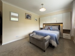 Whiteleaf, Thornhill Park, Ramsey, Isle of Man, IM8 3NB