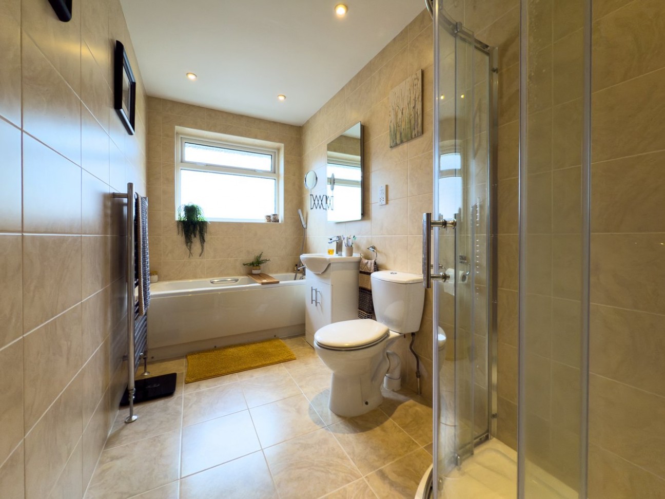 Whiteleaf, Thornhill Park, Ramsey, Isle of Man, IM8 3NB