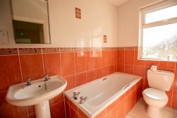 42, Port E Chee Avenue, Douglas, IM2 5ER
