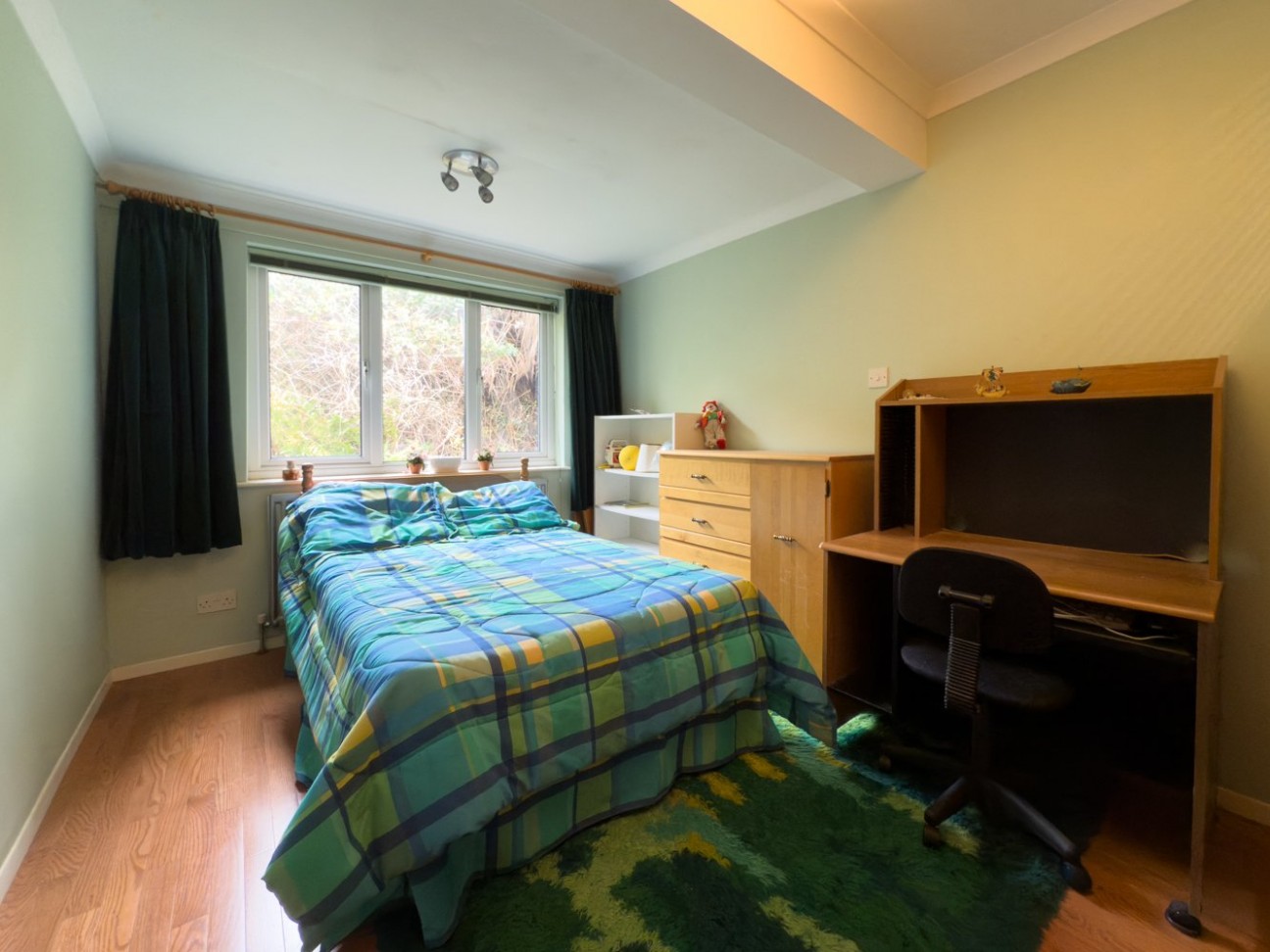 Par Three, Links Close, Peel, Isle of Man, IM5 1DG