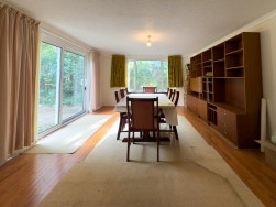 Par Three, Links Close, Peel, Isle of Man, IM5 1DG