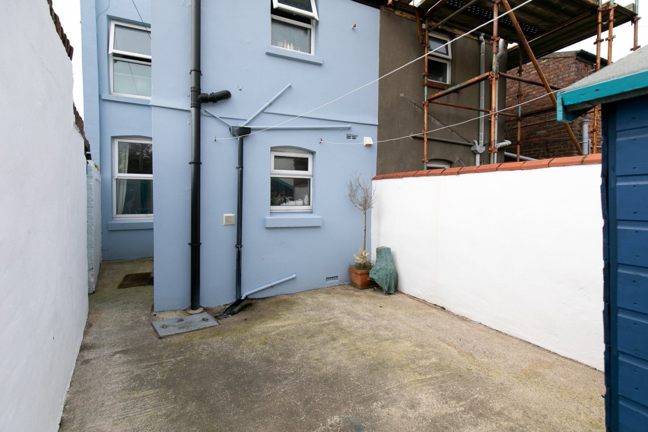 2, Hildesley Road, Isle of Man, IM2 5AZ